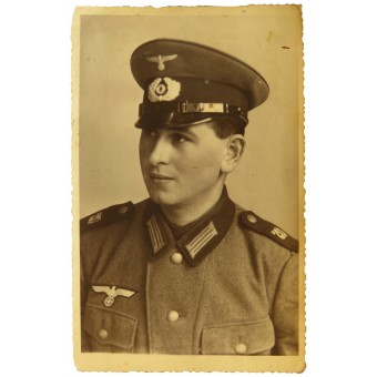 Wehrmachtspionier des 70. Pionierbataillons in M36-Uniform und Schirmmütze. Espenlaub militaria